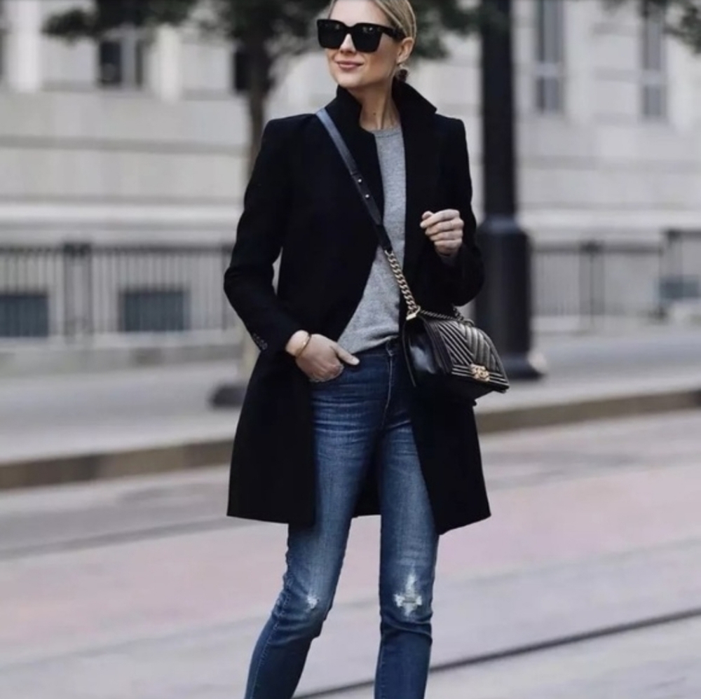 ❌SOLD❌Gallery Black Wool Coat - Picture 1 of 9